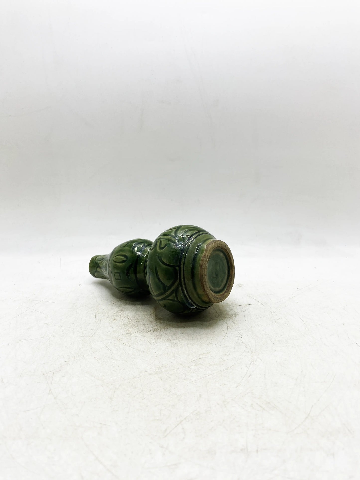 明代龍泉窯青磁彫刻瓢箪花瓶