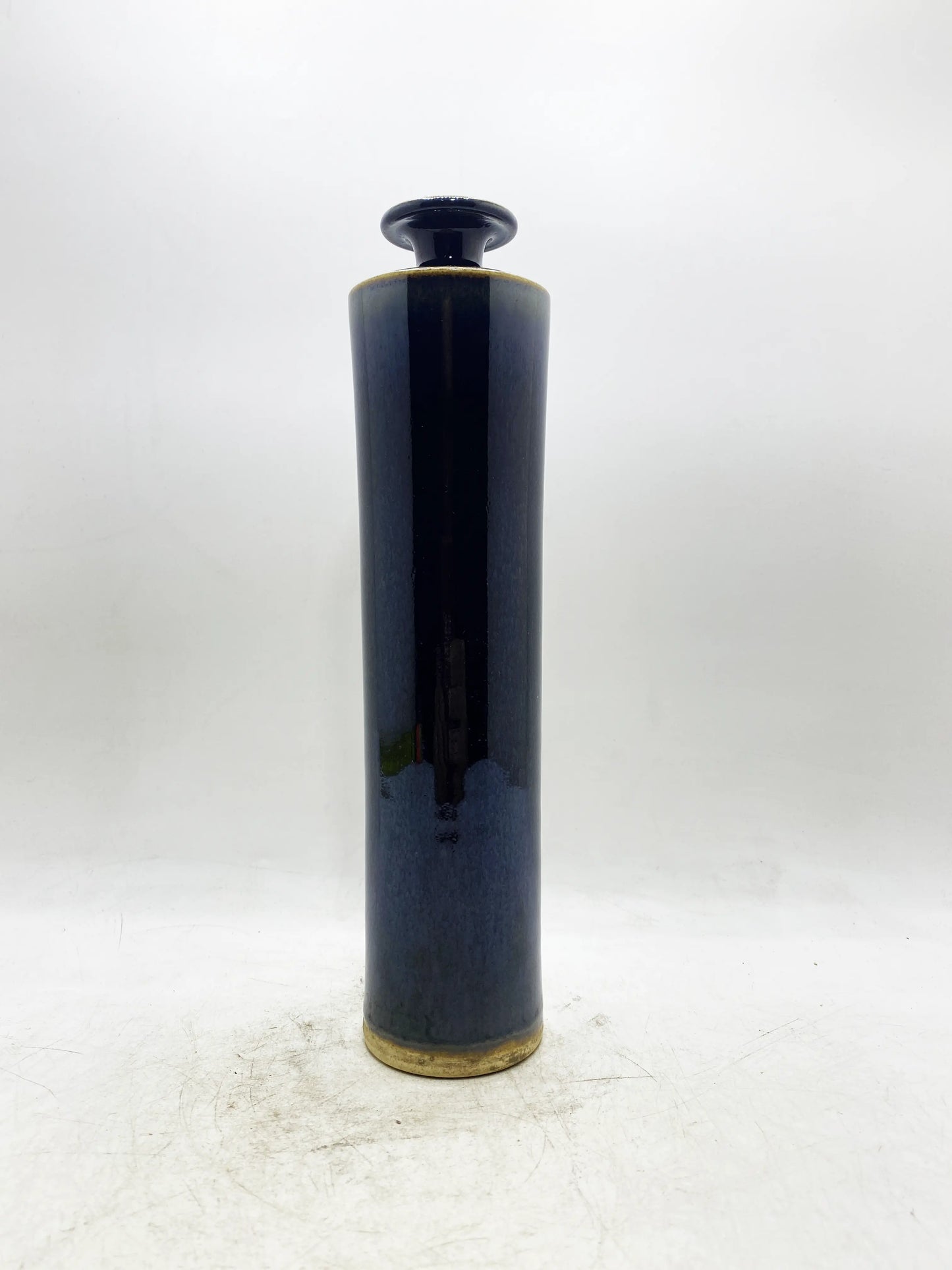 清代吉蘭釉直頸花瓶