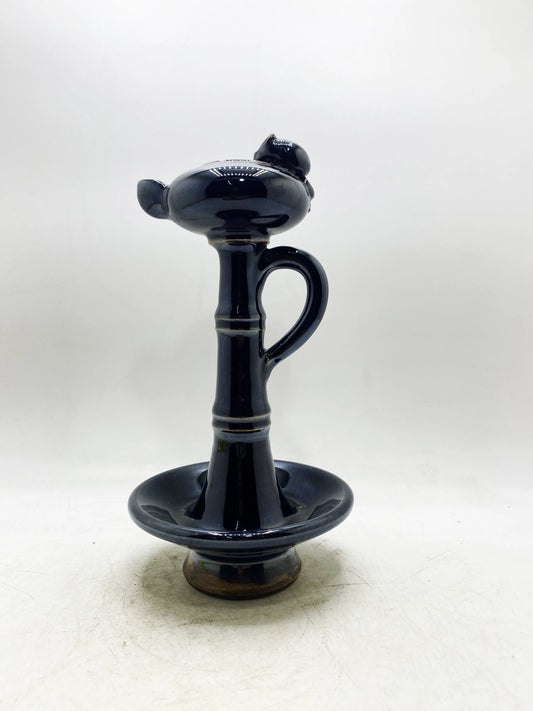 Qing Dynasty Black Glaze Bamboo Joint Handle Oil Lamp