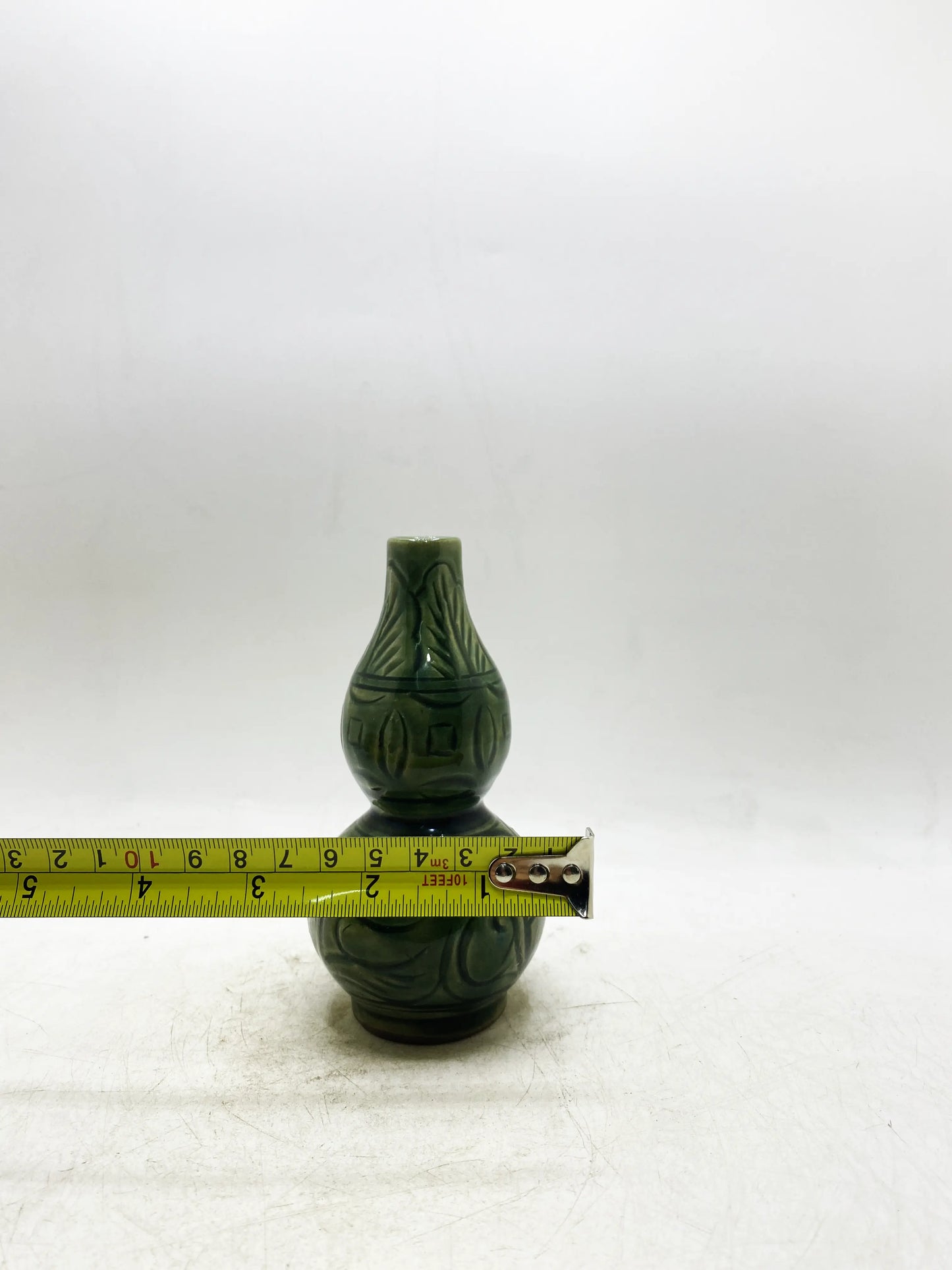 明代龍泉窯青磁彫刻瓢箪花瓶