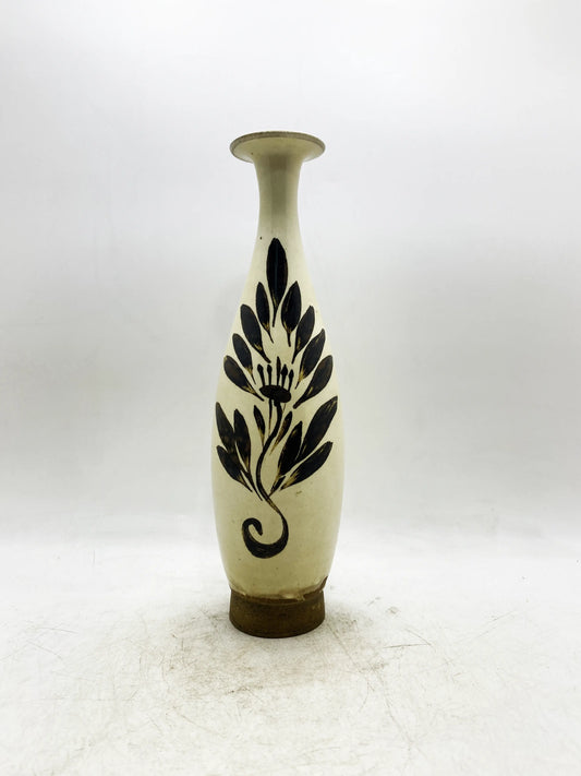 Ming Dynasty Cizhou Kiln White-Ground Black-Flower Flower Vase