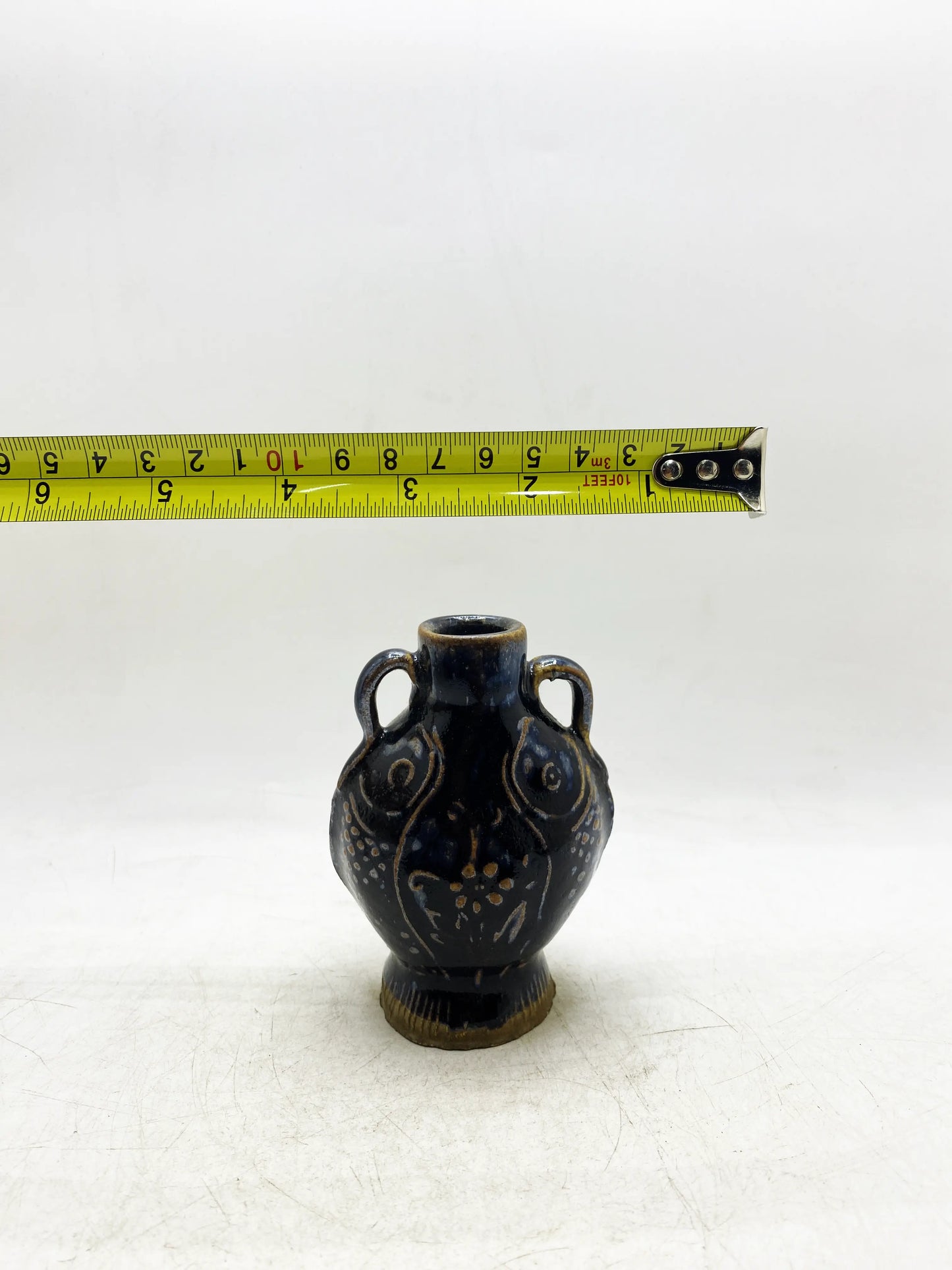 Ming Dynasty Black Glaze Carved Double-Fish Double-Ear Vase